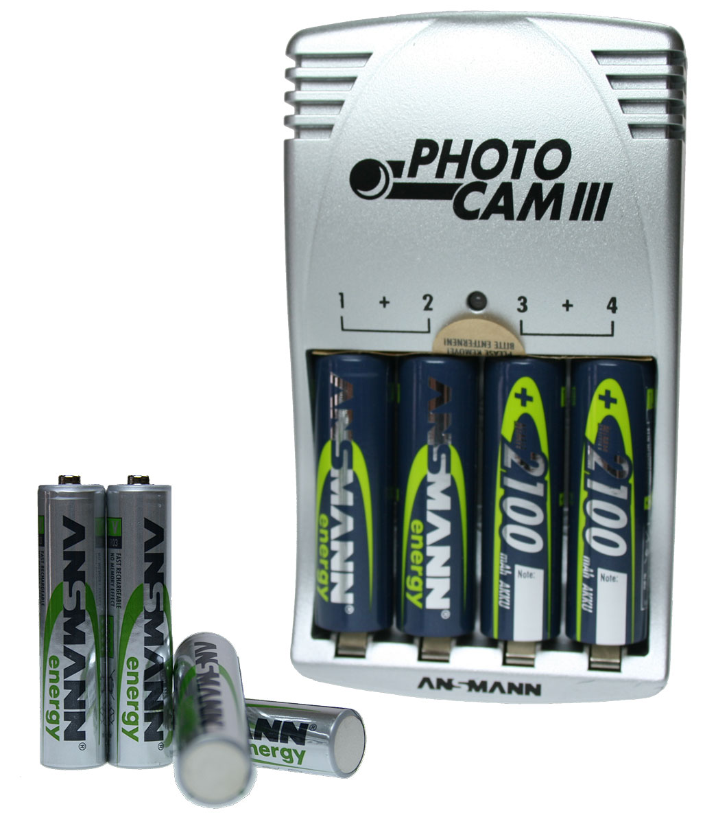 Ansmann Komplett Set: Ladegerät PhotoCam III mit 4xAA LR6 NiMH 2100mA / 4xAAA LR3 NiMH 800mA